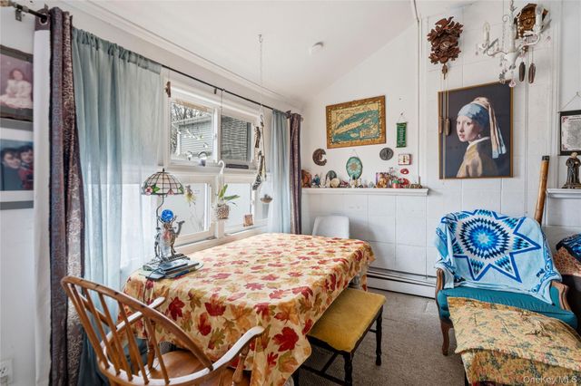 57 Sutton Court, West Islip, NY 11795