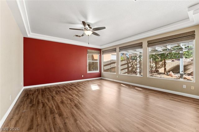 8404 Bay Crest Drive, Las Vegas, NV 89128