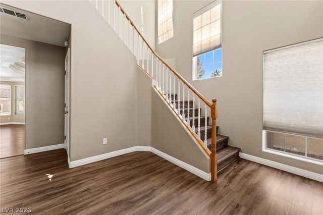 8404 Bay Crest Drive, Las Vegas, NV 89128