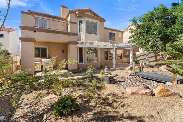 8404 Bay Crest Drive, Las Vegas, NV 89128