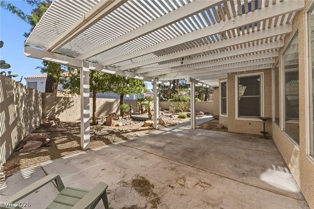8404 Bay Crest Drive, Las Vegas, NV 89128