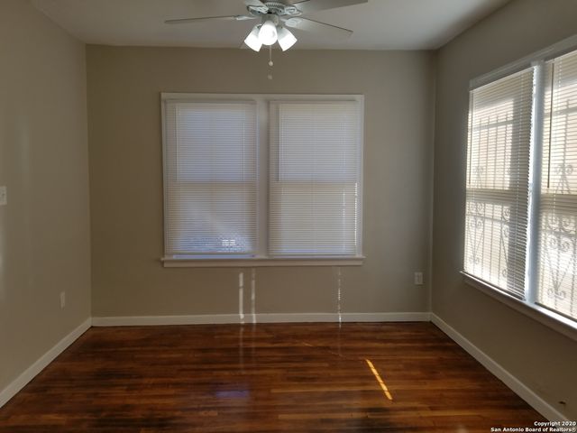 2238 Interstate 35, San Antonio, TX 78208