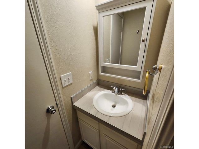 15087 E Louisiana Dr A, Aurora, CO 80012