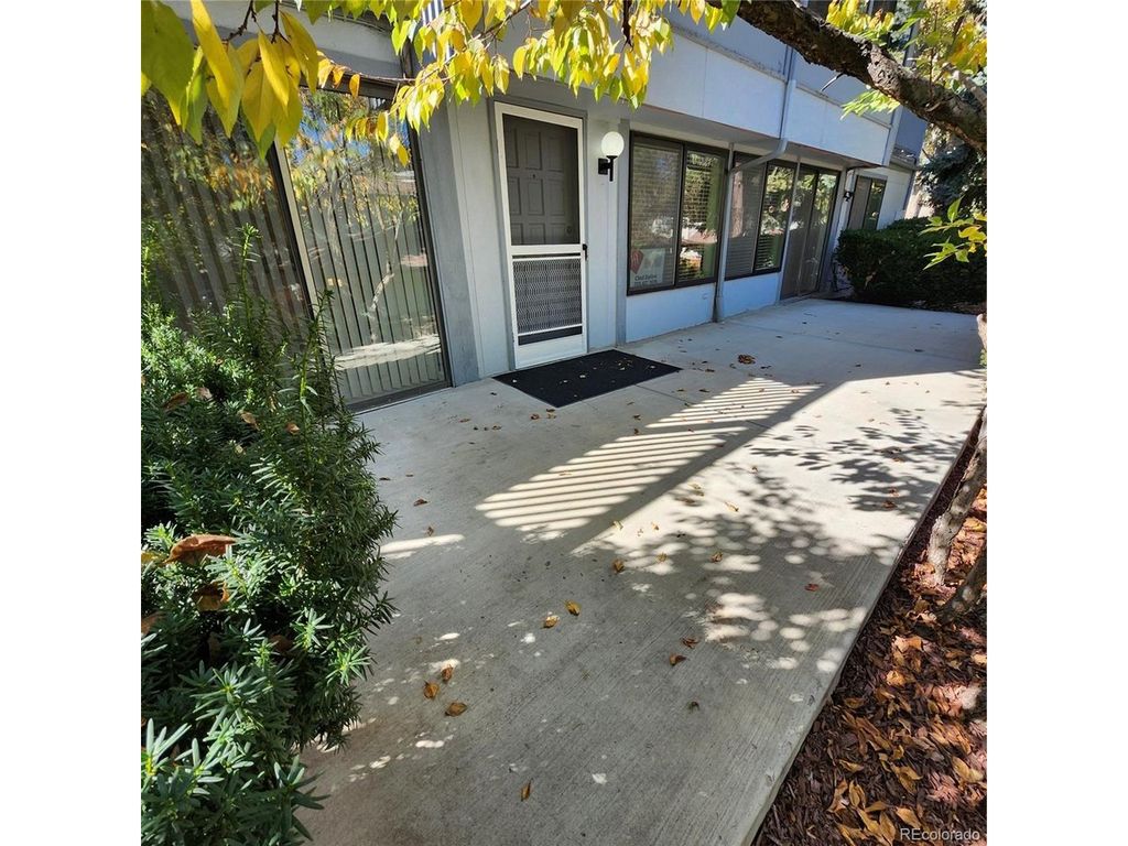 15087 E Louisiana Dr A, Aurora, CO 80012