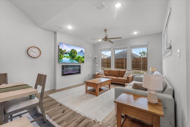 14812 Picante Street, Fort Worth, TX 76052
