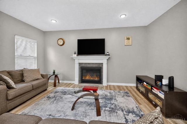 11615 Maxey Lane, Springdale, OH 45246