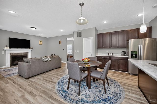 11615 Maxey Lane, Springdale, OH 45246