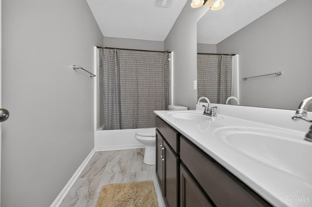 11615 Maxey Lane, Springdale, OH 45246