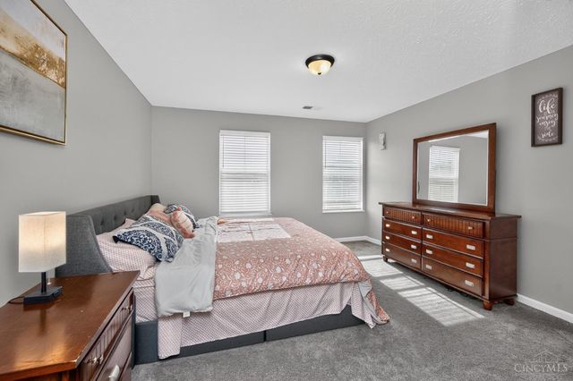 11615 Maxey Lane, Springdale, OH 45246
