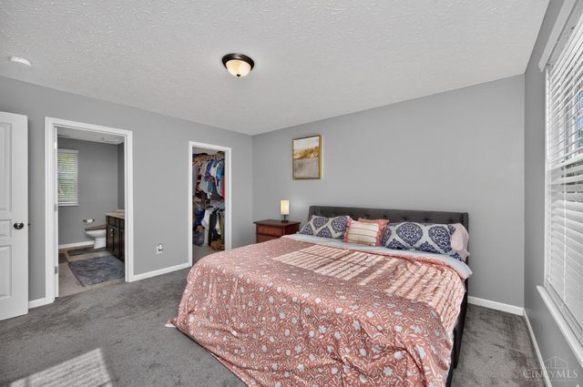 11615 Maxey Lane, Springdale, OH 45246