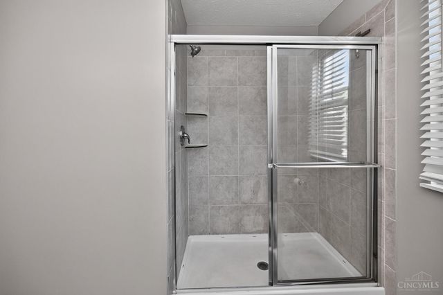 11615 Maxey Lane, Springdale, OH 45246