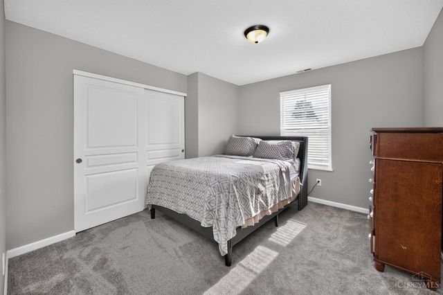 11615 Maxey Lane, Springdale, OH 45246