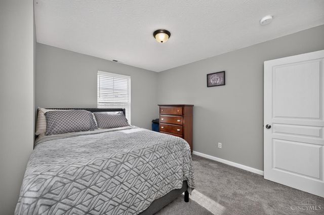 11615 Maxey Lane, Springdale, OH 45246