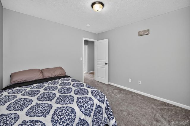 11615 Maxey Lane, Springdale, OH 45246