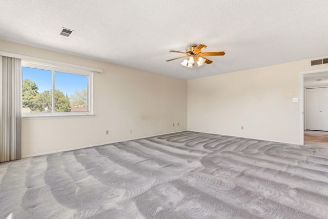 6708 Christy Avenue NE, Albuquerque, NM 87109