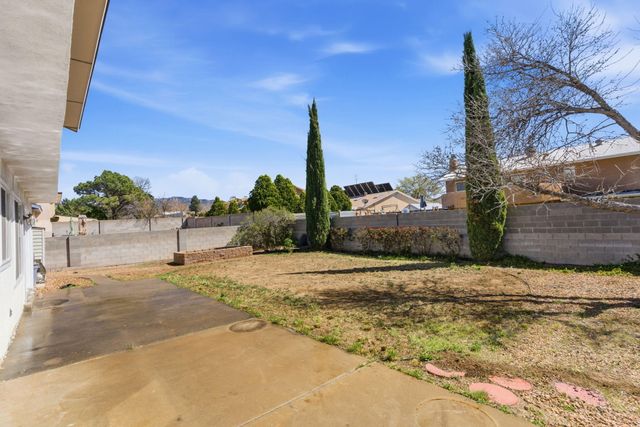 6708 Christy Avenue NE, Albuquerque, NM 87109