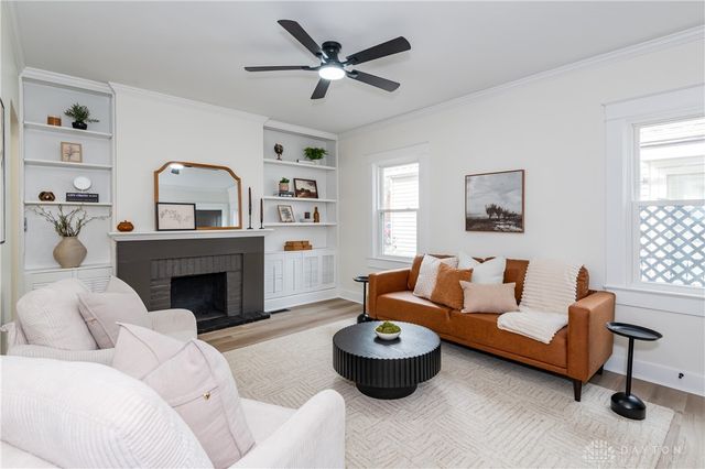 431 Triangle Avenue, Oakwood, OH 45419