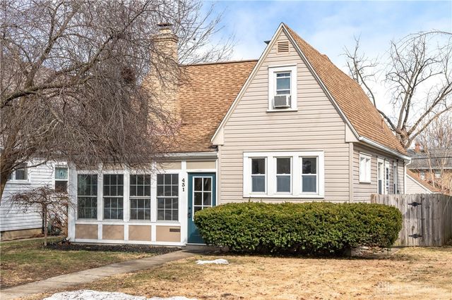 431 Triangle Avenue, Oakwood, OH 45419