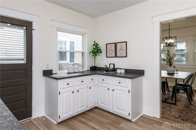 431 Triangle Avenue, Oakwood, OH 45419