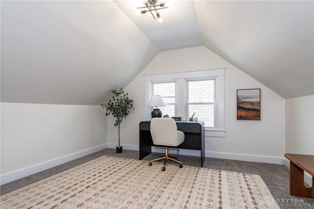 431 Triangle Avenue, Oakwood, OH 45419