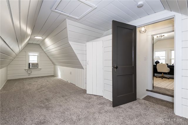 431 Triangle Avenue, Oakwood, OH 45419