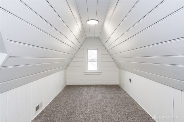 431 Triangle Avenue, Oakwood, OH 45419