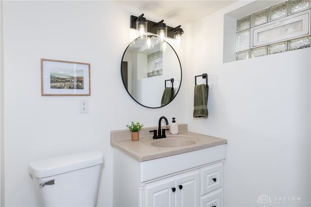 431 Triangle Avenue, Oakwood, OH 45419