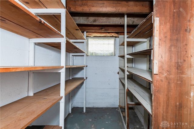 431 Triangle Avenue, Oakwood, OH 45419