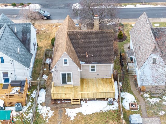 431 Triangle Avenue, Oakwood, OH 45419