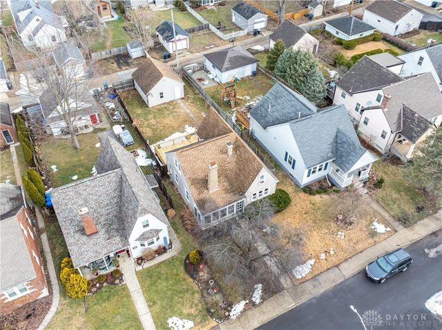 431 Triangle Avenue, Oakwood, OH 45419