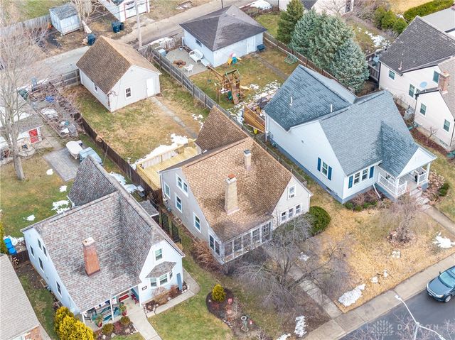 431 Triangle Avenue, Oakwood, OH 45419