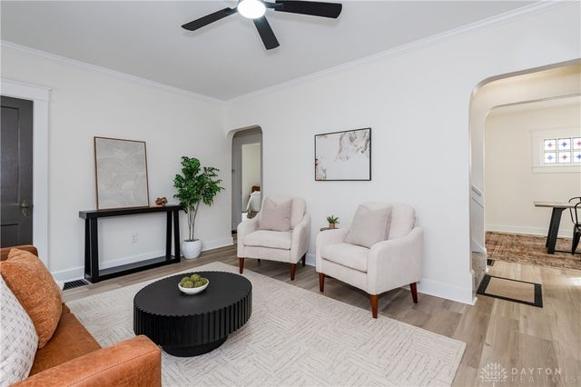 431 Triangle Avenue, Oakwood, OH 45419