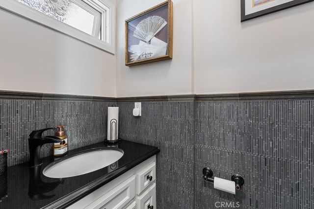 170 Saint Joseph, Long Beach, CA 90803