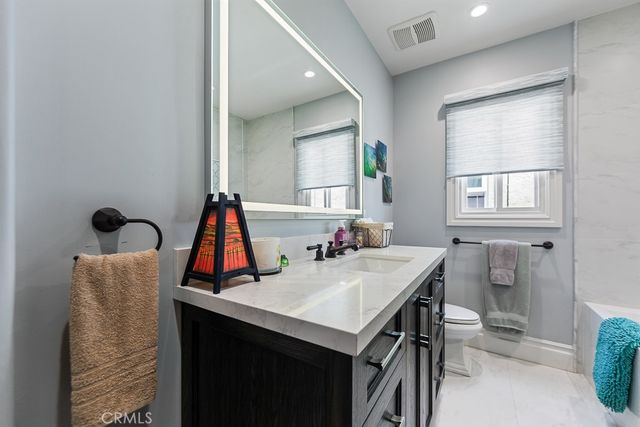 170 Saint Joseph, Long Beach, CA 90803
