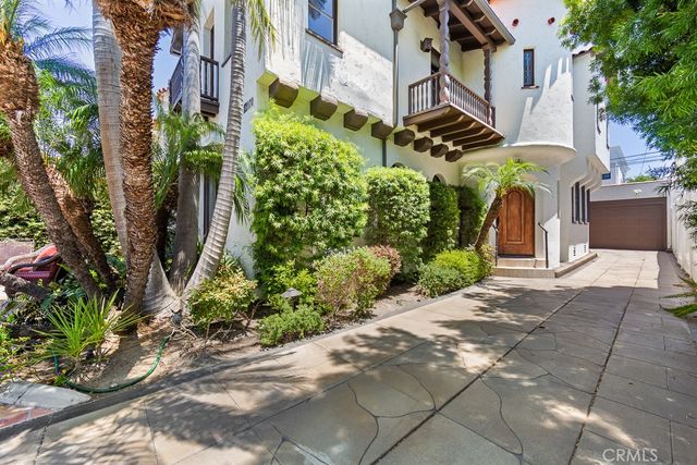 170 Saint Joseph, Long Beach, CA 90803