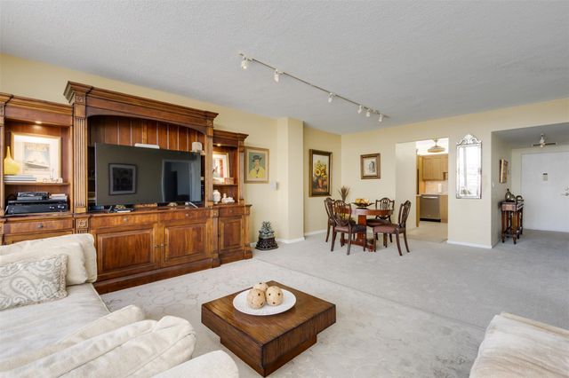 888 Intracoastal Dr 3D, Fort Lauderdale, FL 33304