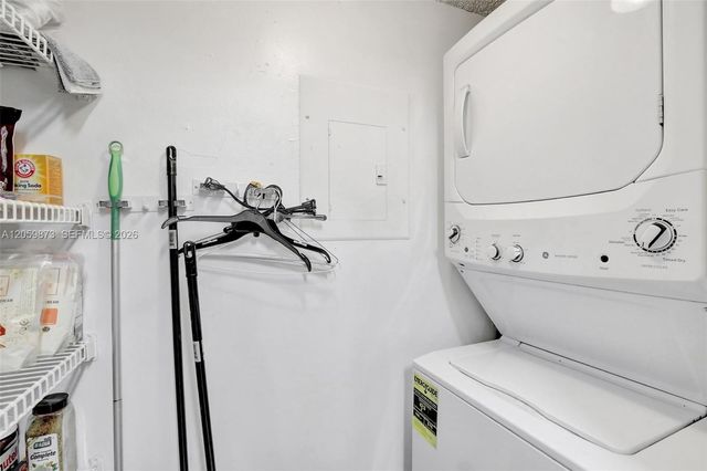 9999 Summerbreeze Dr 808, Sunrise, FL 33322