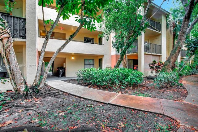 9999 Summerbreeze Dr 808, Sunrise, FL 33322