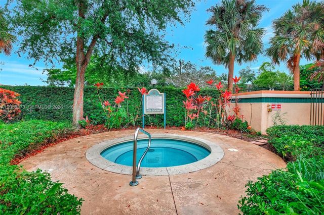 9999 Summerbreeze Dr 808, Sunrise, FL 33322