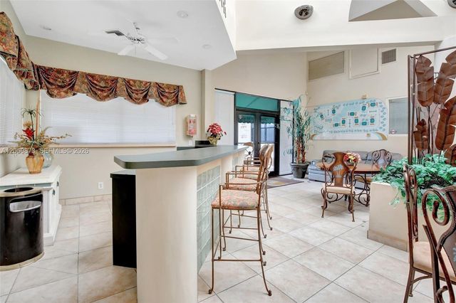 9999 Summerbreeze Dr 808, Sunrise, FL 33322