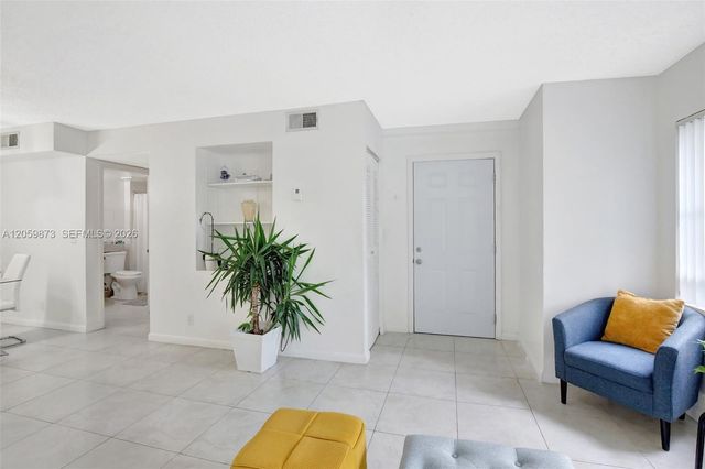 9999 Summerbreeze Dr 808, Sunrise, FL 33322