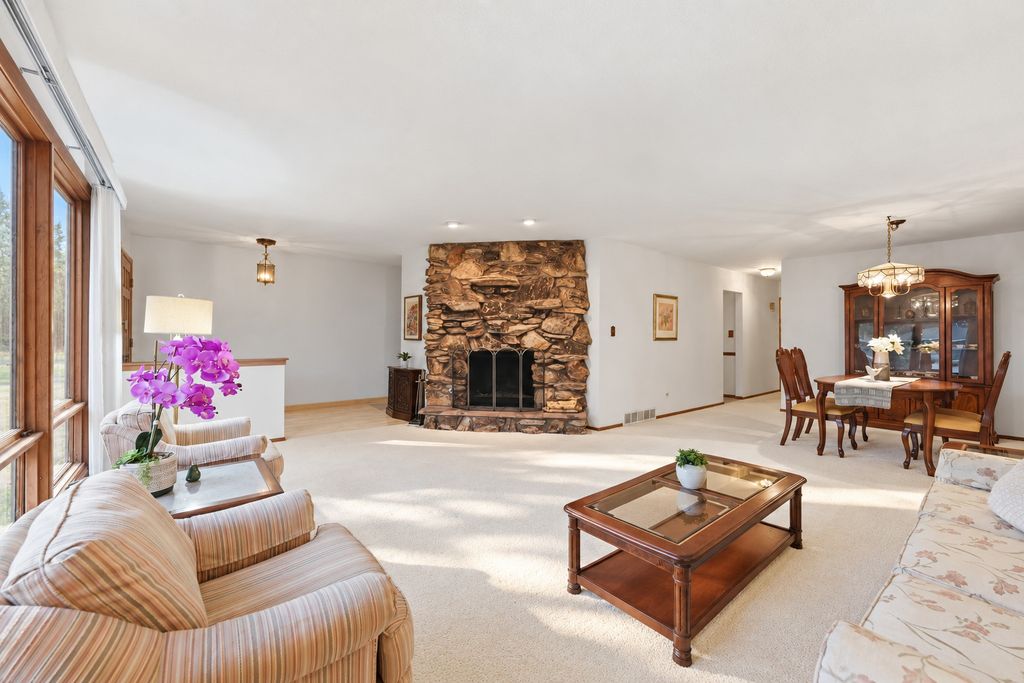 1723 E Maya Lane, Mount Prospect, IL 60056 — photo 5
