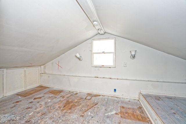 13 Winslow Drive, Colonie, NY 12309