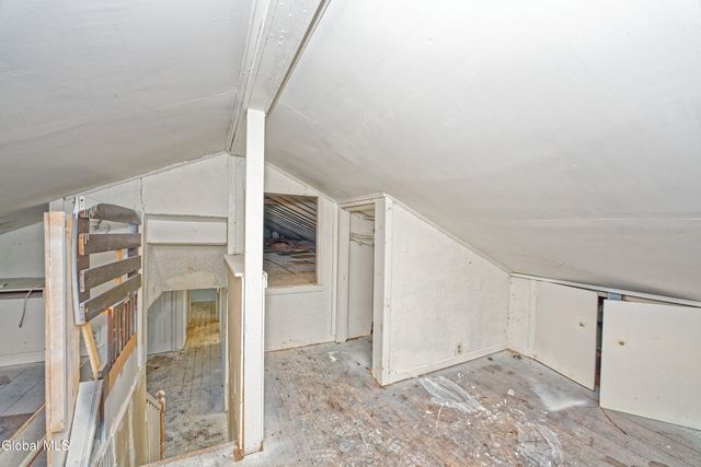 13 Winslow Drive, Colonie, NY 12309