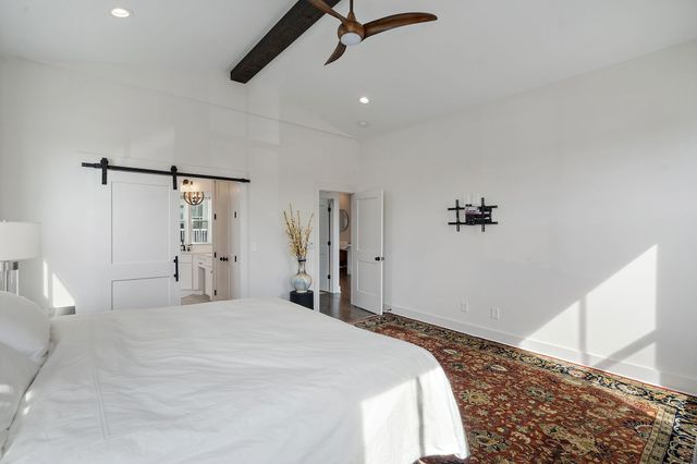 1510 E Stewarts Ln, Nashville, TN 37218