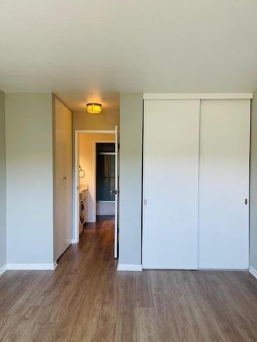 397 Imperial Way 329, Daly City, CA 94015