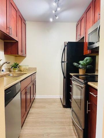 397 Imperial Way 329, Daly City, CA 94015