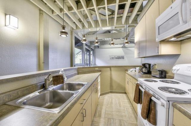 397 Imperial Way 329, Daly City, CA 94015