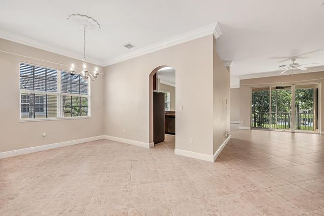 9778 BOWLINE Drive 201, West Palm Beach, FL 33411