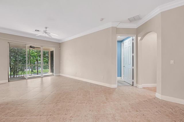 9778 BOWLINE Drive 201, West Palm Beach, FL 33411